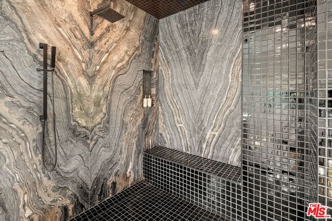 Building Photo - 280 Homewood Rd