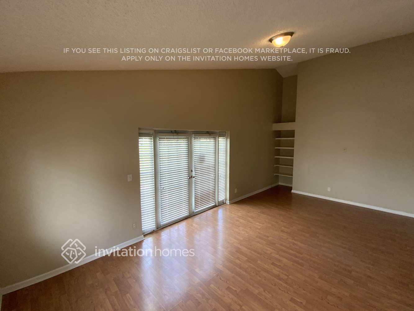 Building Photo - 5233 Rosen Blvd