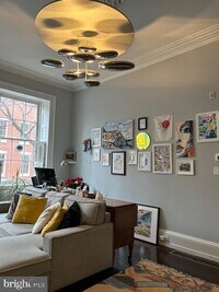 Building Photo - 277 S 4th St