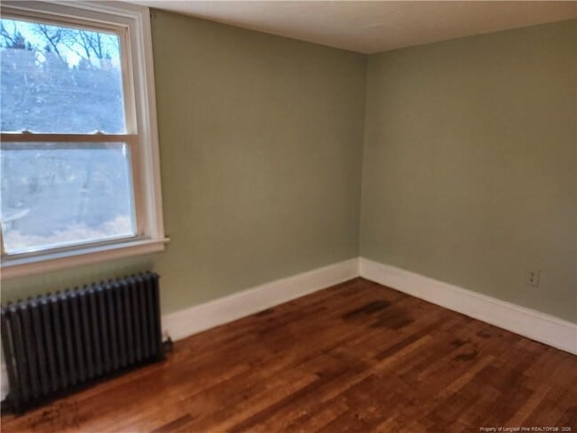 Building Photo - 203 Mike St