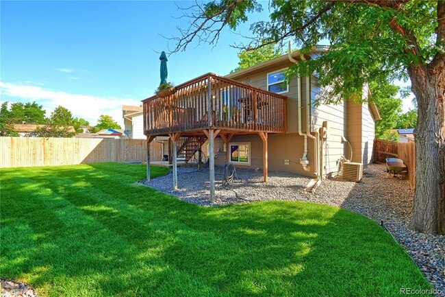 Building Photo - 10419 Iris Way