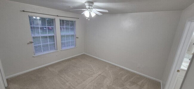 Building Photo - 1861 Hopkins Dr