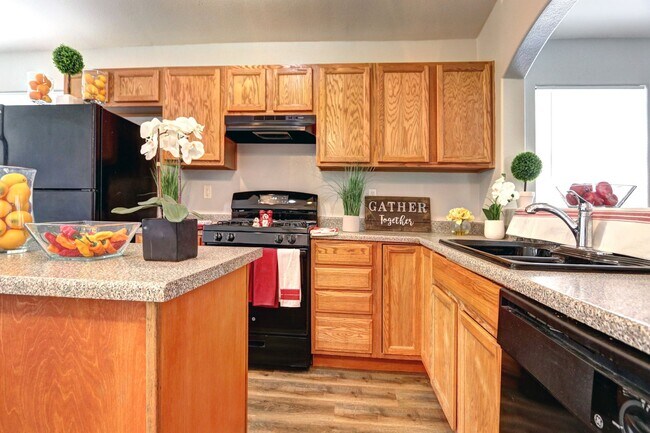 Building Photo - 3829 White Quail Ct