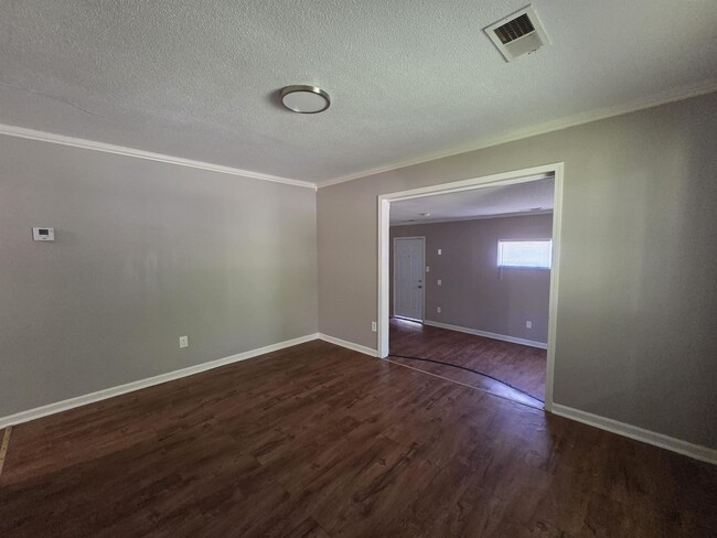 Building Photo - 3669 Trudy Cove