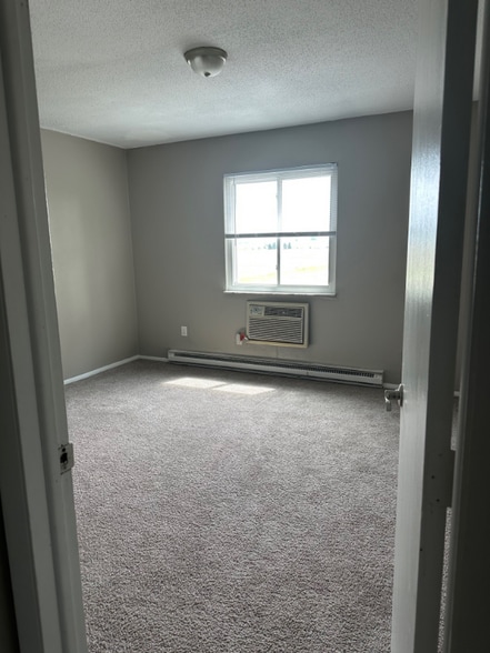 Building Photo - 7451 Lunitas Ln