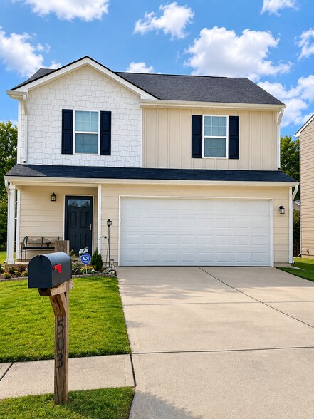 Building Photo - 503 Amelia Ct