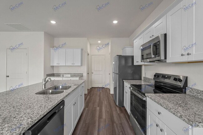 Building Photo - 2111 Jackson St