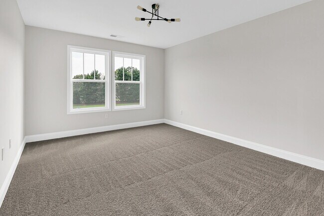 Building Photo - 117 Carshalton Dr