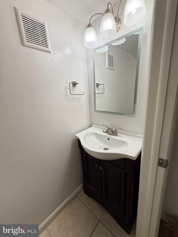 Building Photo - 8577 Blackfoot Ct