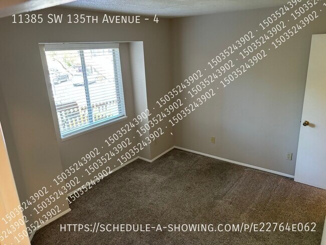 Building Photo - 11385 SW 135th Ave