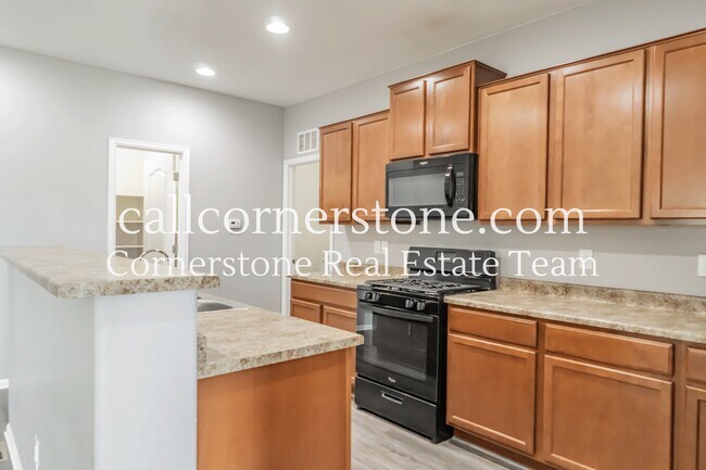Building Photo - 10043 Seawolf Dr
