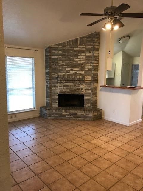 Building Photo - 18119 Twin Creek Dr