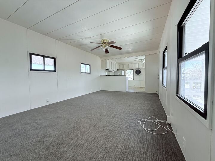 Building Photo - 3601 E Wyoming Ave