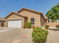 Building Photo - 3 bedroom 2 bath home with a den in san tan valley!