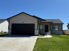 Building Photo - 5150 N Toben Dr