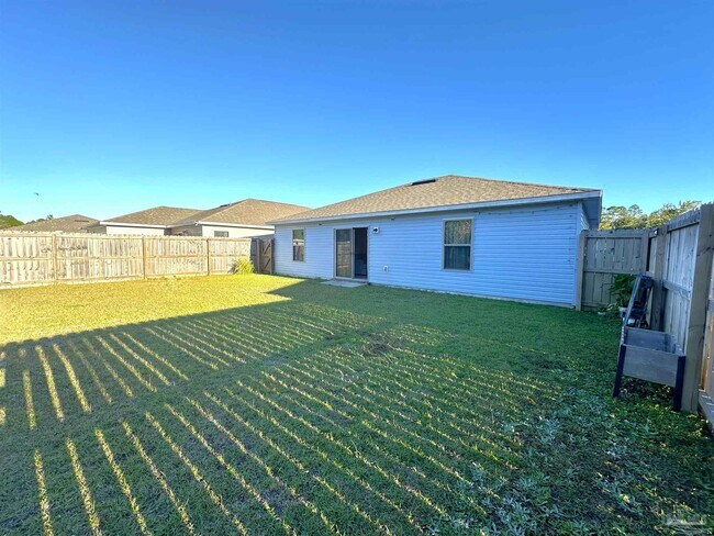 Building Photo - 8752 Schooner Ln