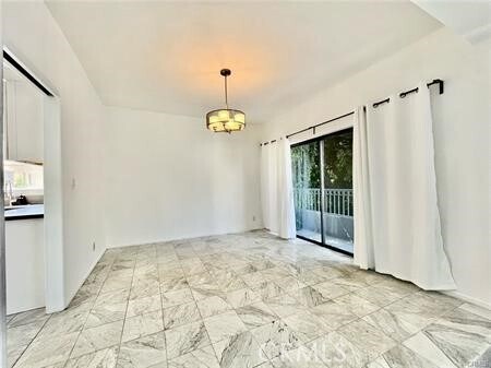 Building Photo - 221 S Gale Dr