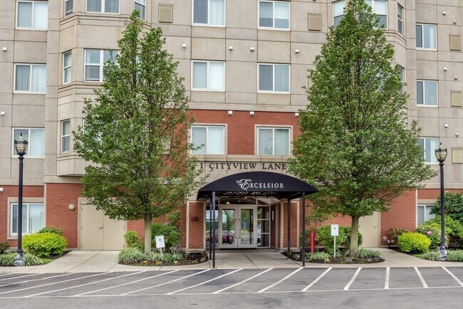 Building Photo - 1 Cityview Ln