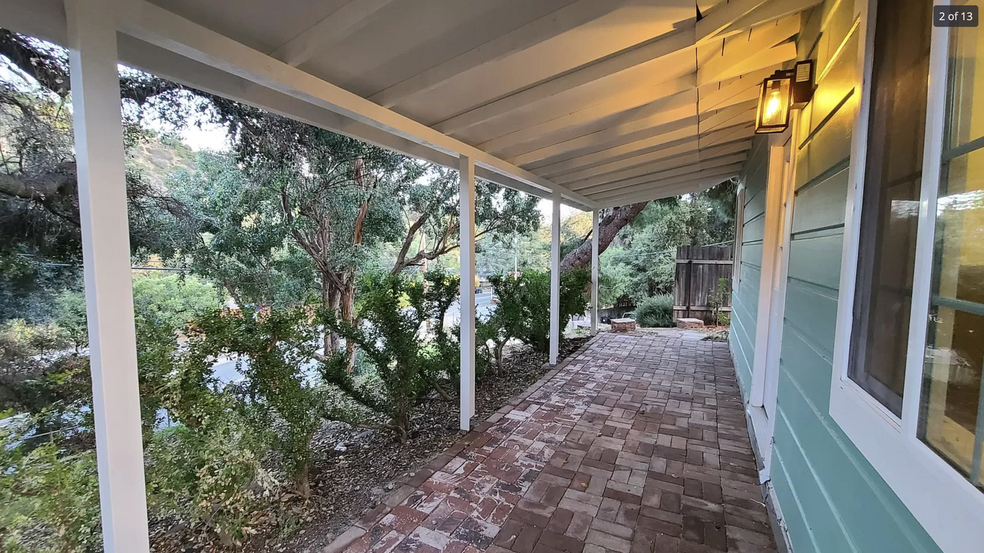 Front patio - 1501 Old Topanga Canyon Rd