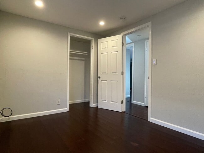 Building Photo - 1150 Pecos Way