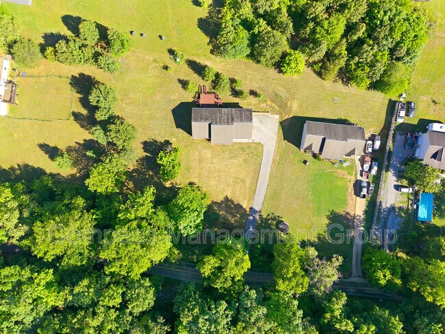 Building Photo - 1690 River Bend Rd