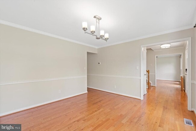 Building Photo - 4970 Manor House Ct