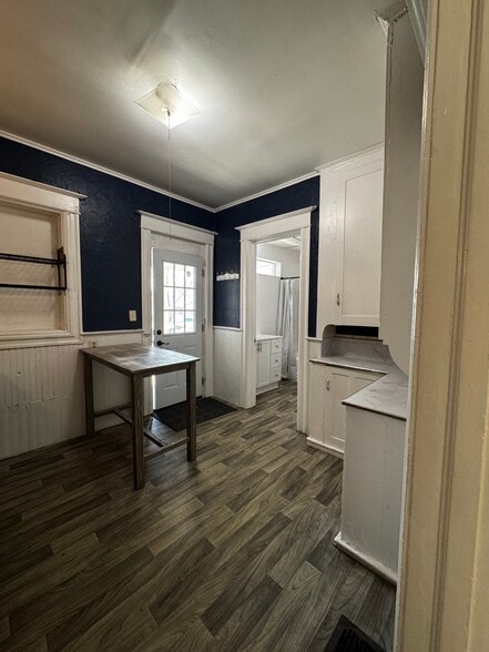 Kitchen - 301 S Pleasant St