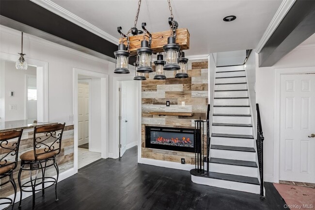 Building Photo - 33 Dock Dr