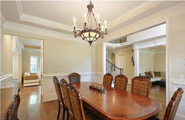 Building Photo - 6552 Long Acres Dr