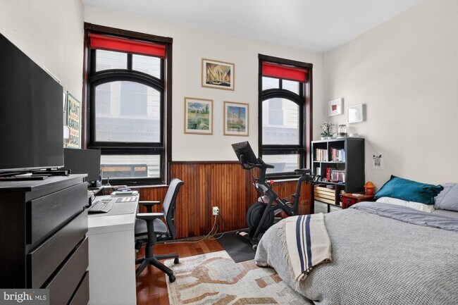 Building Photo - 35 S 13th St