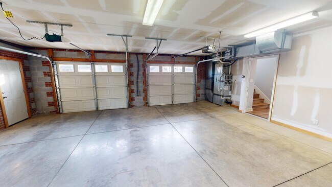 Building Photo - 1636 Harper Spring Dr