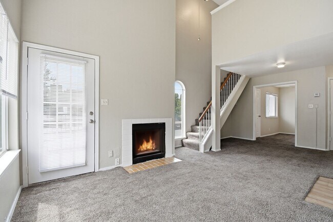 Building Photo - 1802 E 66th Pl