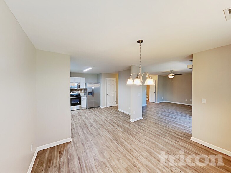 Building Photo - 4019 Black Locust Terrace