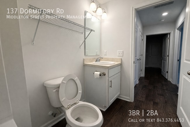 Building Photo - 137 Dormitory Rd