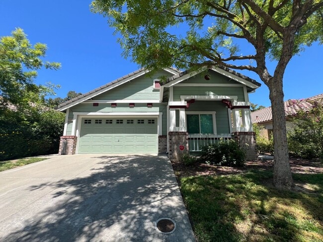 Building Photo - Laguna West 4 Bed, 2 Bath Home