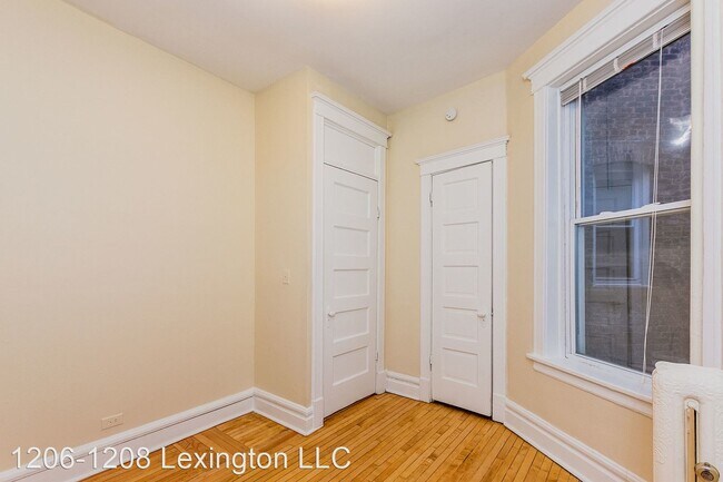 Building Photo - 1206-1208 W Lexington St