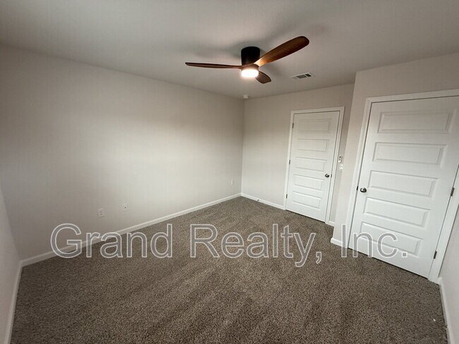 Building Photo - 7640 Gumbo Ave