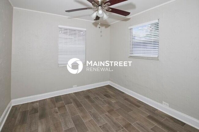 Building Photo - 4 Bedroom Pet-Friendly Home in Lake Worth,...