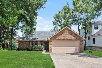 Building Photo - 10718 Fairview Dr
