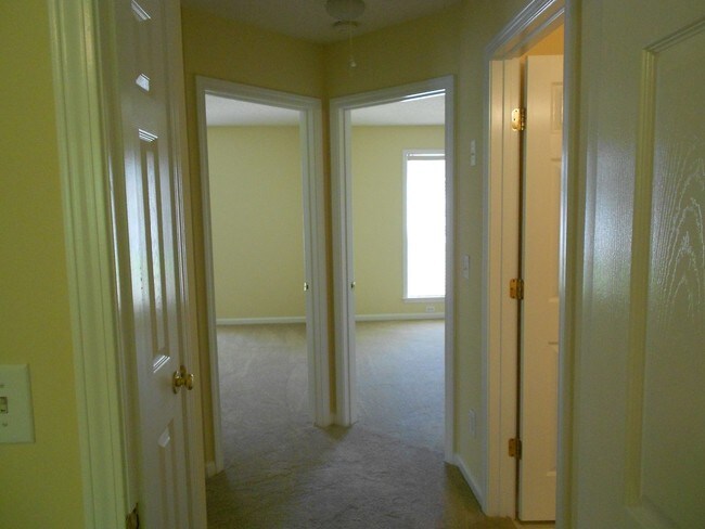 Building Photo - Kennesaw Ranch
