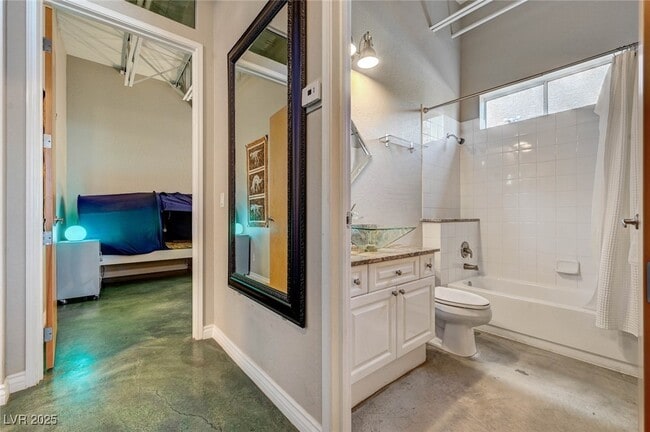 Building Photo - 5096 Thunder River Cir