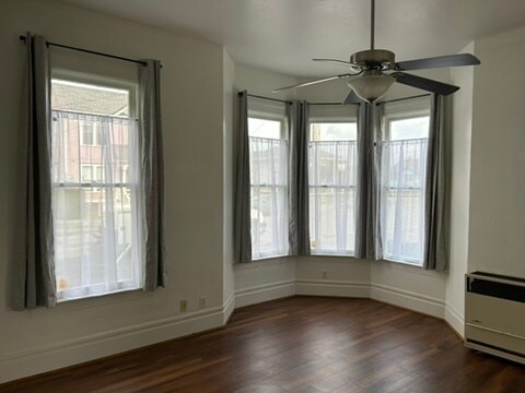 Building Photo - 125 W Cedar St