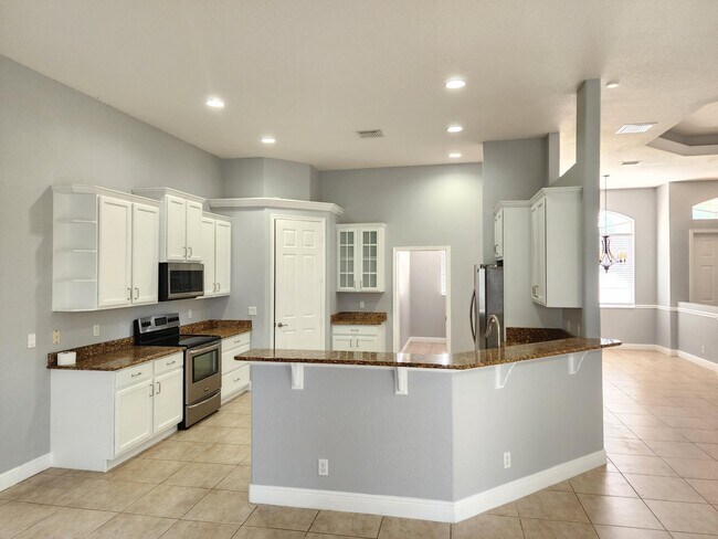 Building Photo - 4374 SW Savona Blvd
