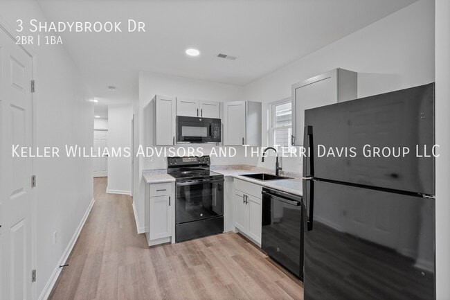 Building Photo - 3 Shadybrook Dr