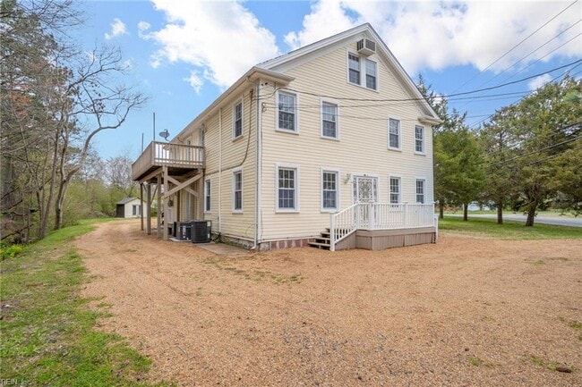 Primary Photo - 2140 Cedar Rd