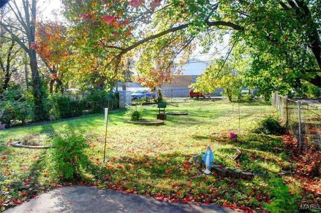 Building Photo - 245 Lindy Blvd