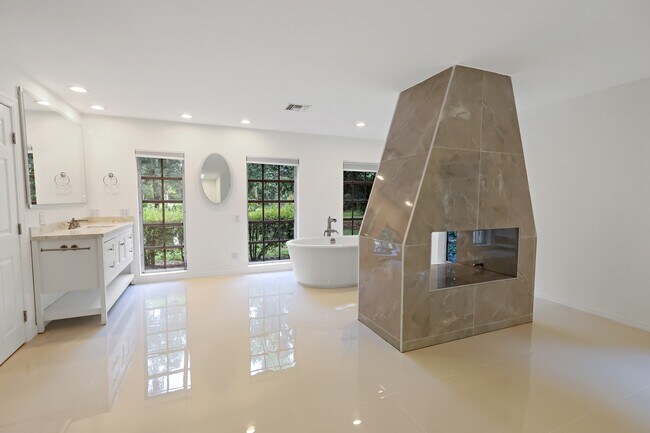 Building Photo - 6235 4th St