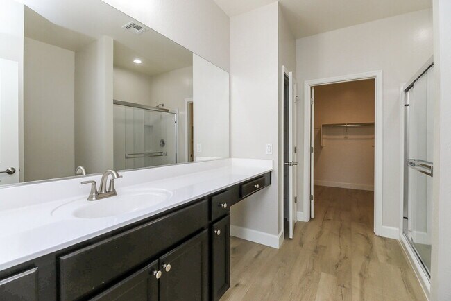 Building Photo - 4503 W Feather Plume Dr