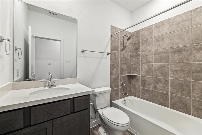 Building Photo - 9614 Angelina Water Dr