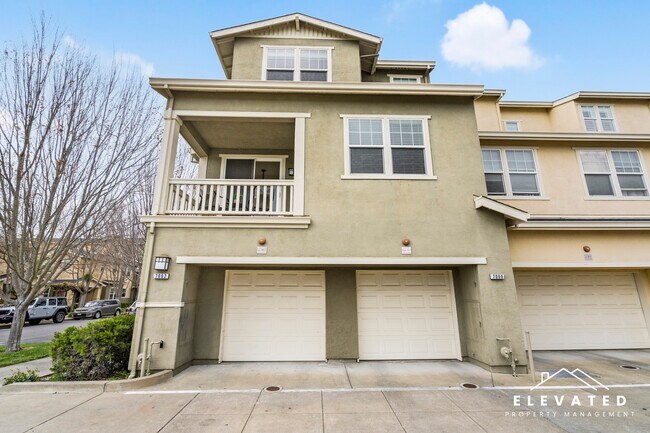 Building Photo - 7002 Santero Way